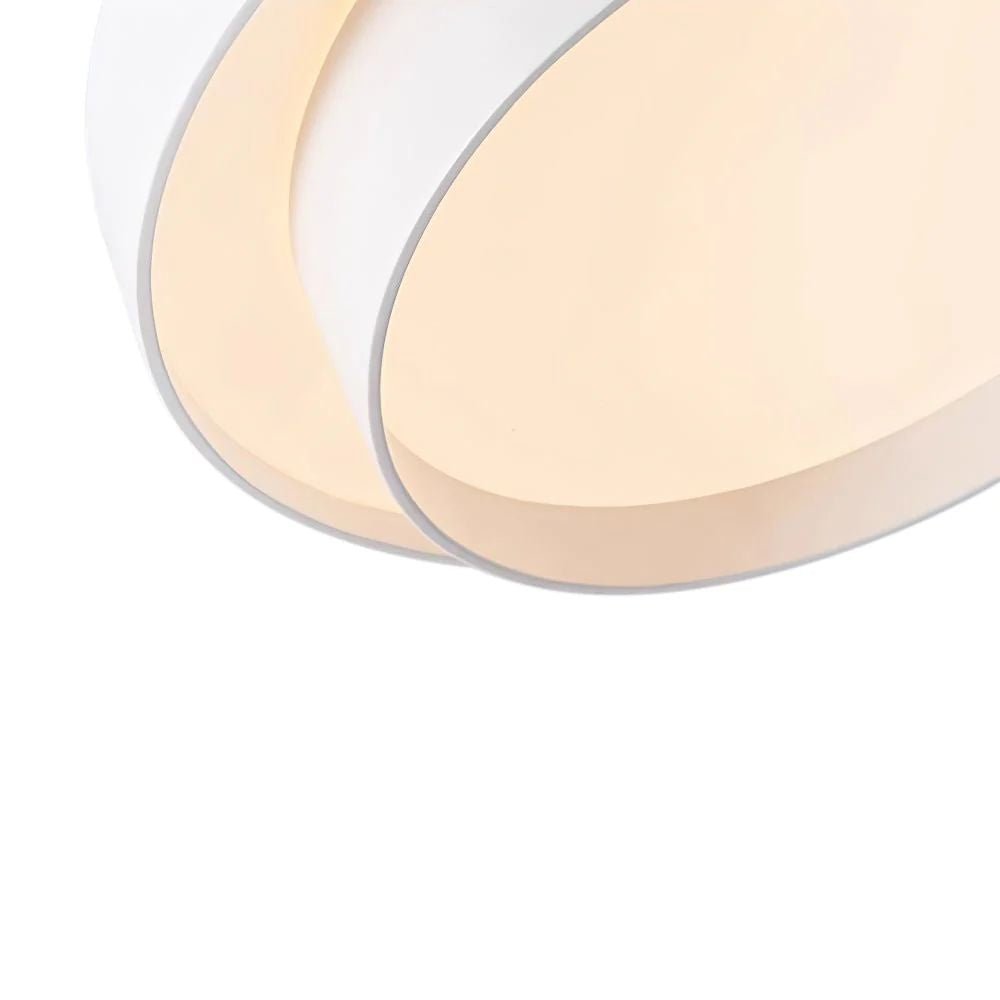 Close-up of the Aurora ring edge and diffuser